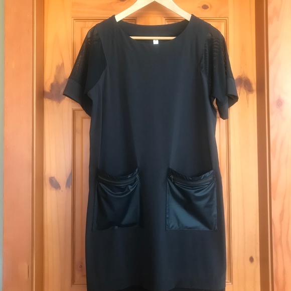 Lululemon Dress - Picture 1 of 3